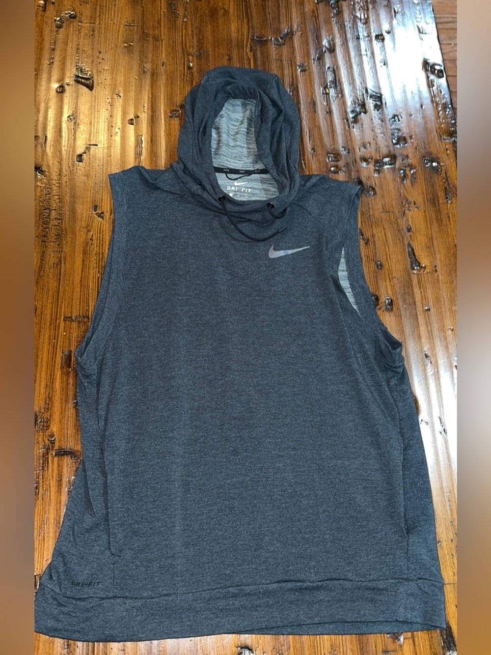 SALE Nike dri fit gray sleeveless drawstring hoodie size large w/side pockets
